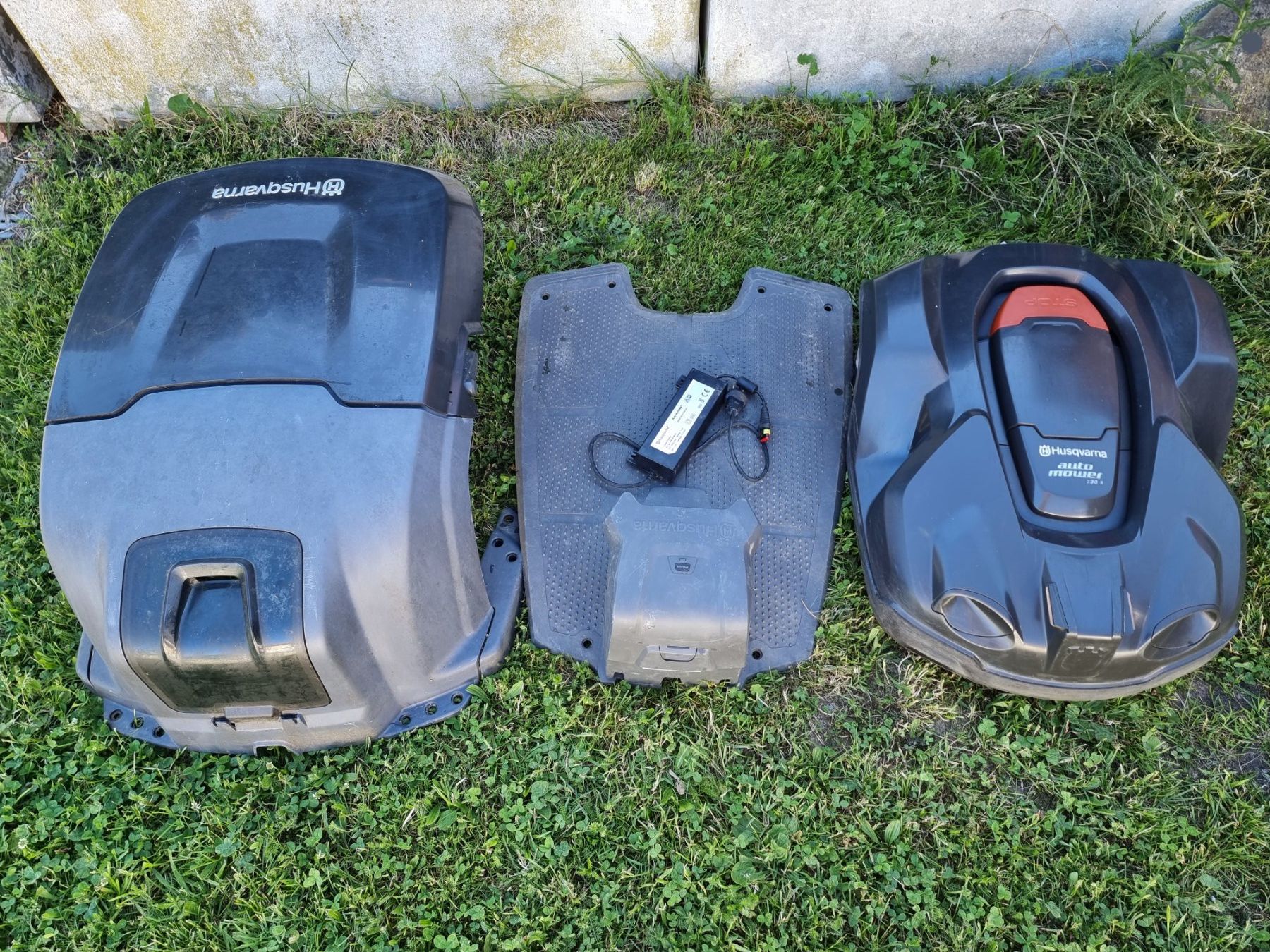 Husqvarna Tondeuses à gazon: Automower Husqvarna 330x – D'occasion à Gossau SG par and_28vp 2
