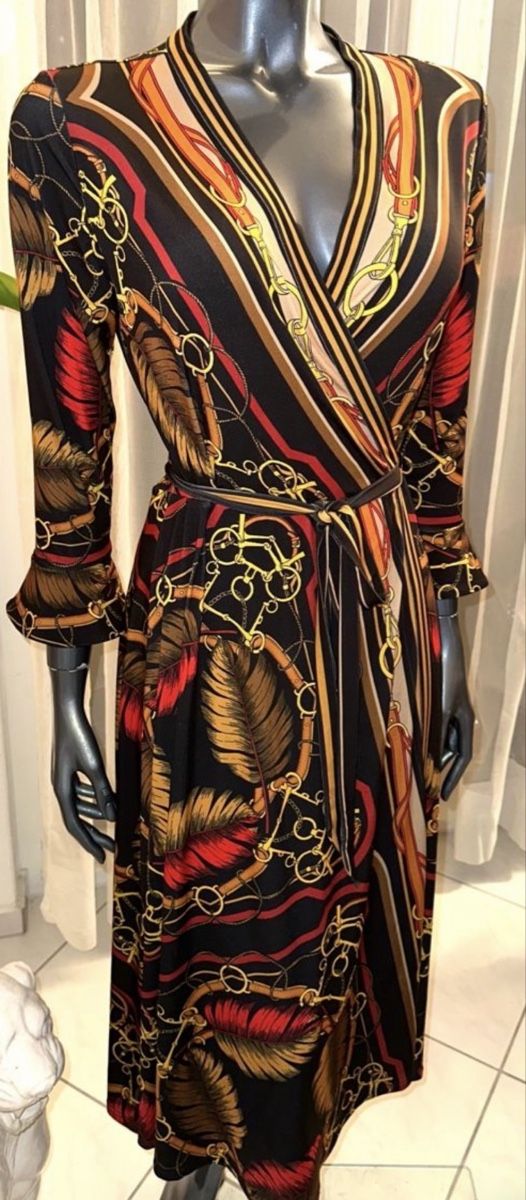Robes: HALE BOB WICKELKLEID – D'occasion à Bülach par VP7773 1