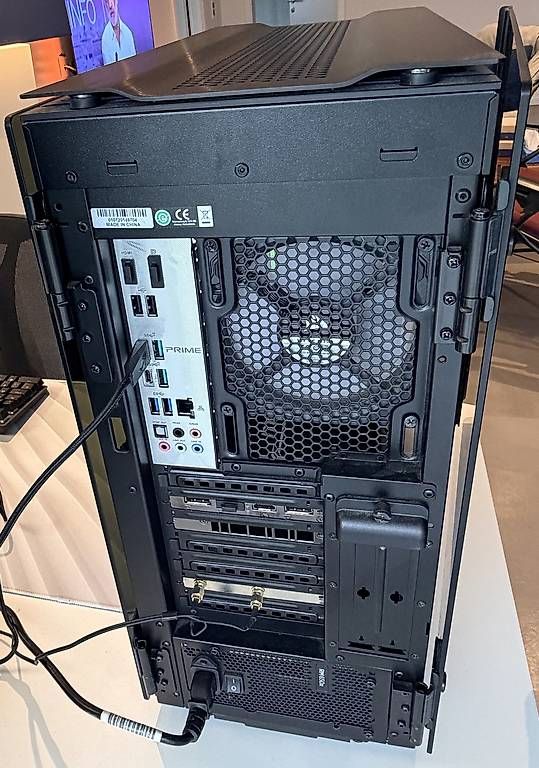 PC: PC Gamer à vendre, excellent état – Usato da Cortaillod venduto da Sbang 2