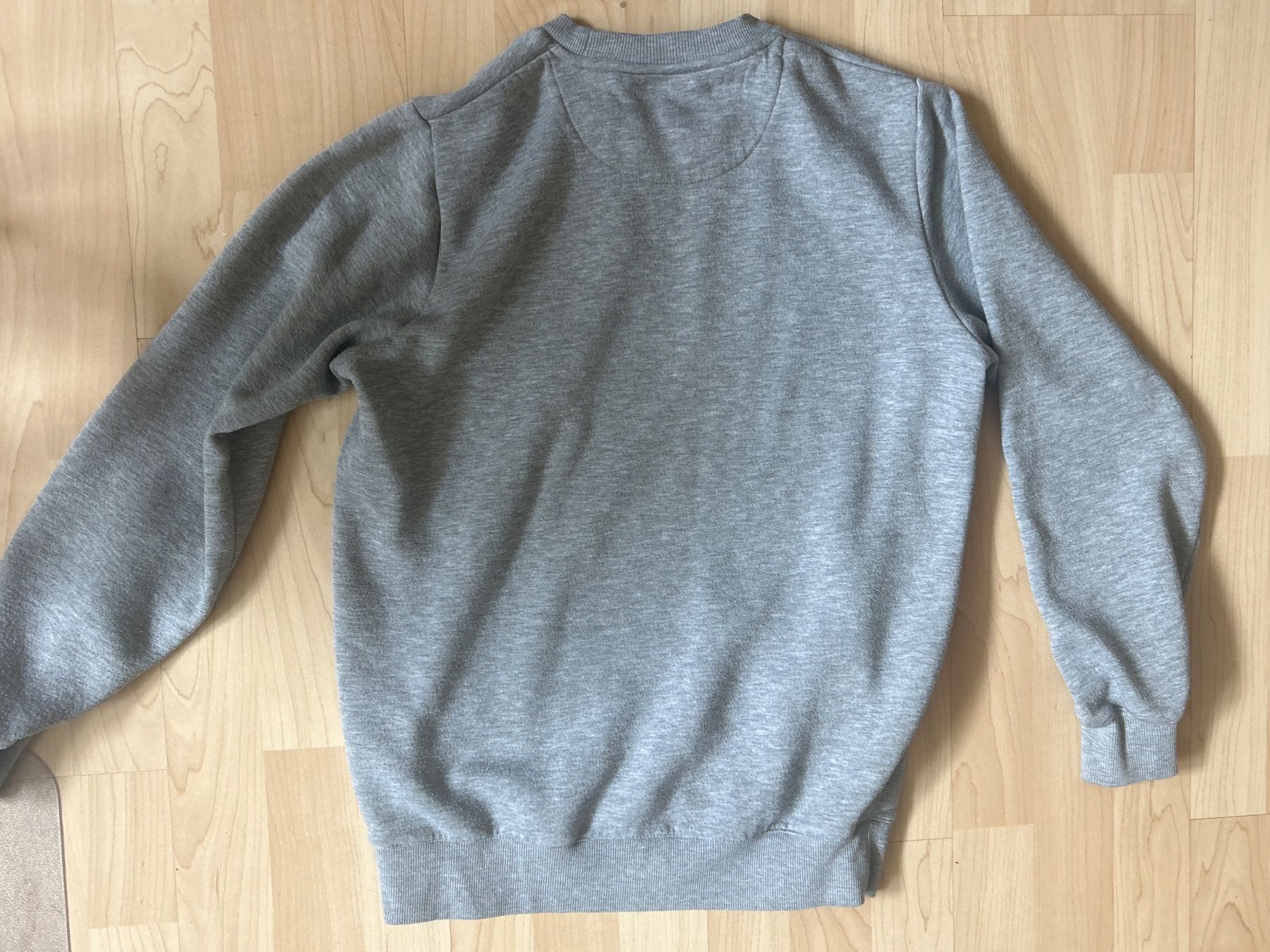 H&M Maglioni & Felpe: Grauer Pullover, warm – Usato da Bremgarten b. Bern venduto da lisapisa44 2