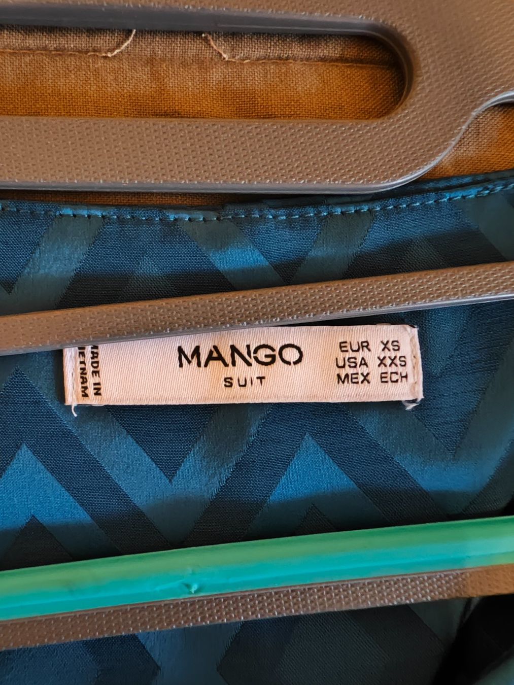 Mango Camicette: Elegante blusa Mango – Usato da Comano venduto da Mary922 2