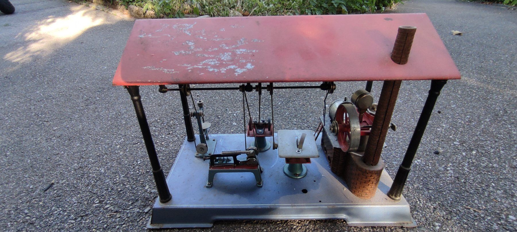 Wilesco Kit di modellismo & Modellini statici: Wilseco Dampfmaschinenwerkstatt – Usato da Rüti ZH venduto da Yves852 1