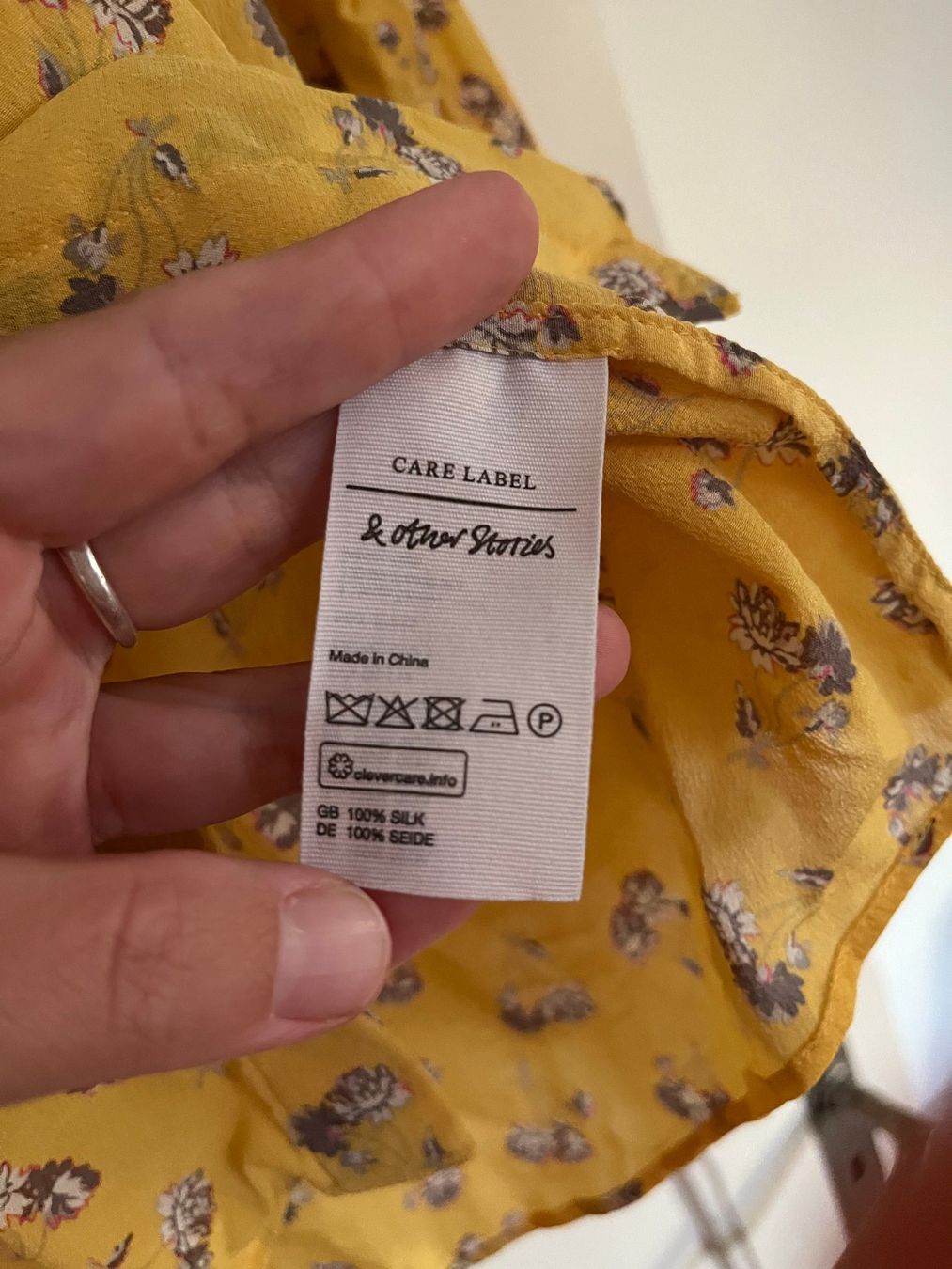 Blusen: Seidenbluse – Gebraucht aus Zürich von hello.paulene 3