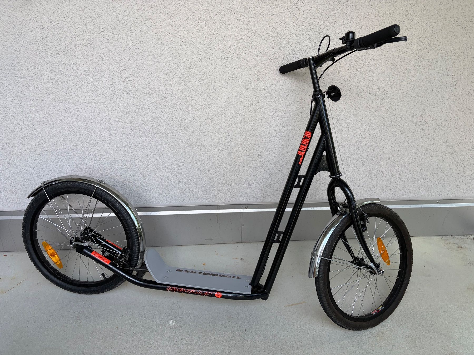 Kickboard: Tretroller/Trottinett/Kickboard Sidewalker Schwarz – Usato da Brüttisellen venduto da Fabiii.st 6