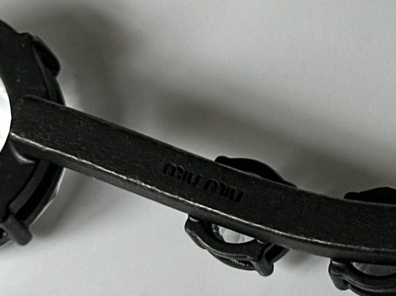 Miu Miu Spille & Fermagli: Miu Miu Spange – Usato da Bern venduto da der_karl 5