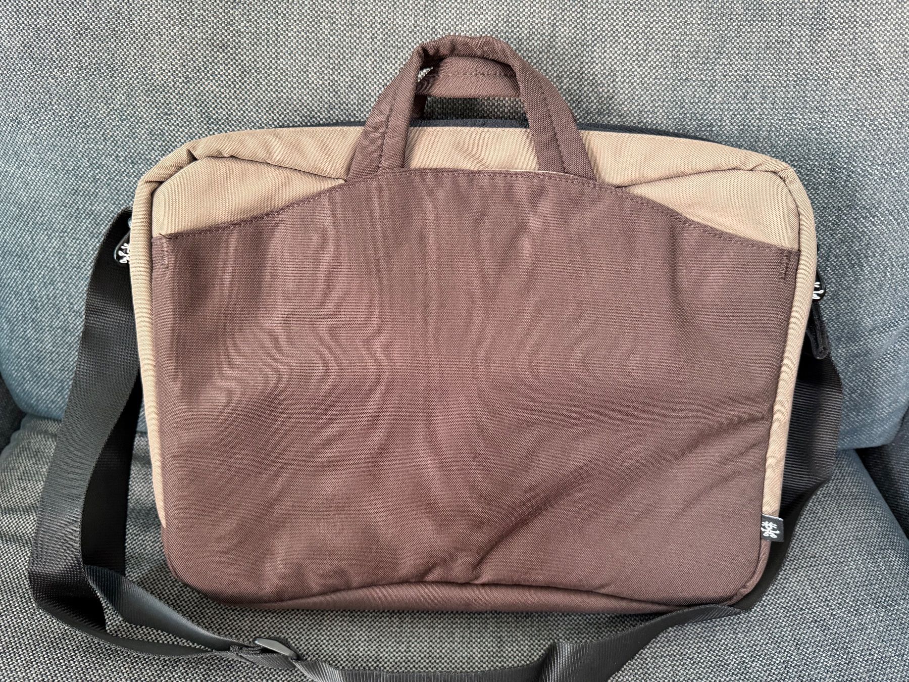 Crumpler Borse: Crumpler Laptoptasche "Chester Squander" Braun - neuwertig – Usato da Riehen venduto da Nyenhuis 2