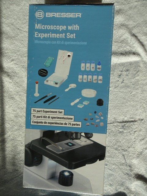 Microscopi: Mikroskop. Plus gratis Experimentier-Set – Usato da Berikon venduto da Akronym55 6