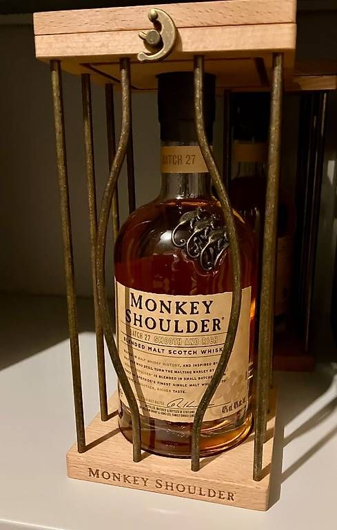 Bevande alcoliche: Monkey Shoulder Whisky im Käfig – Nuovo e nell'imballaggio originale da Bettwiesen venduto da LiquidDreams