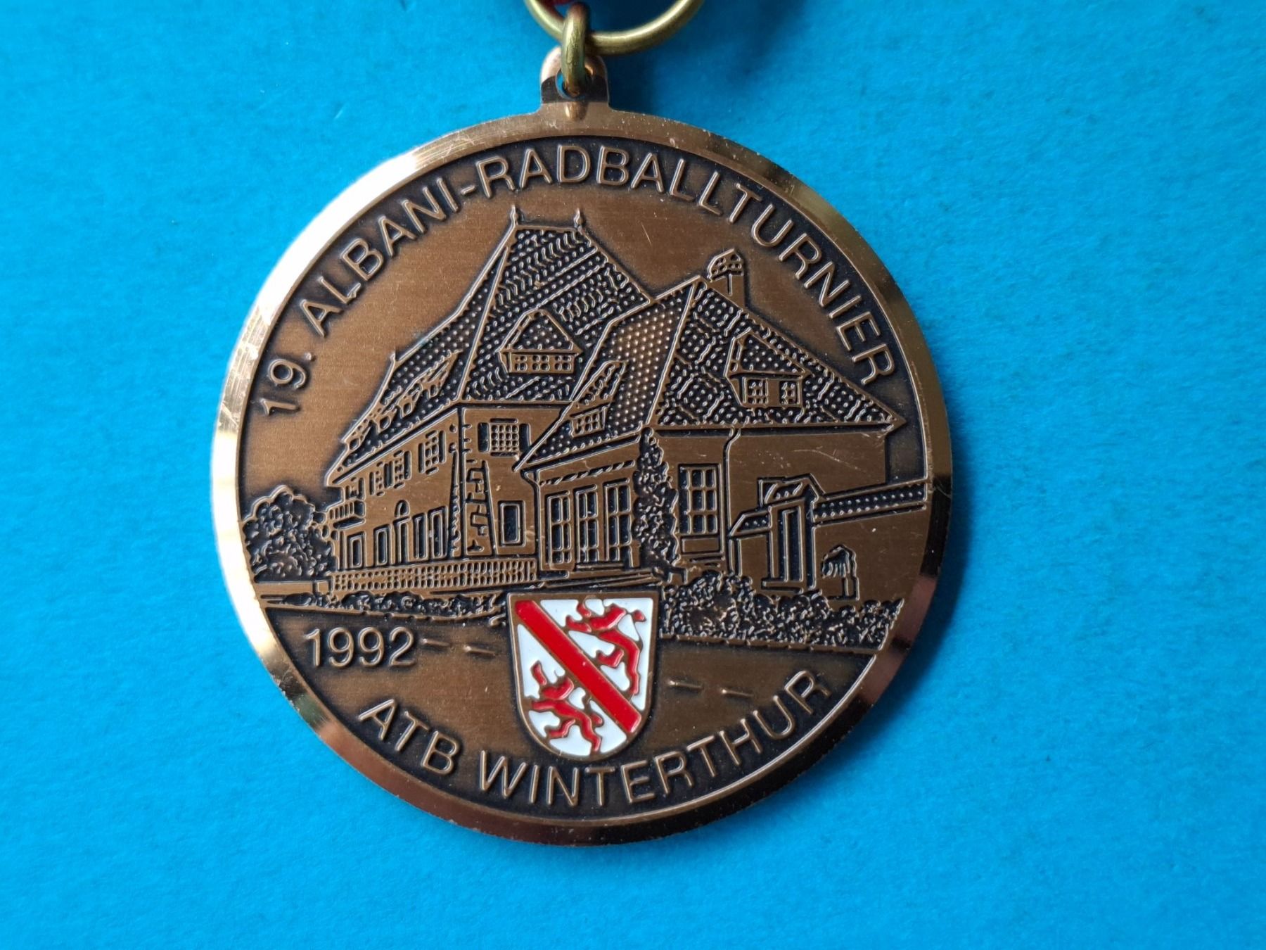 Medaglie: Alt Winterthur 1992 (u262) – Usato da Schwanden GL venduto da Suvorov