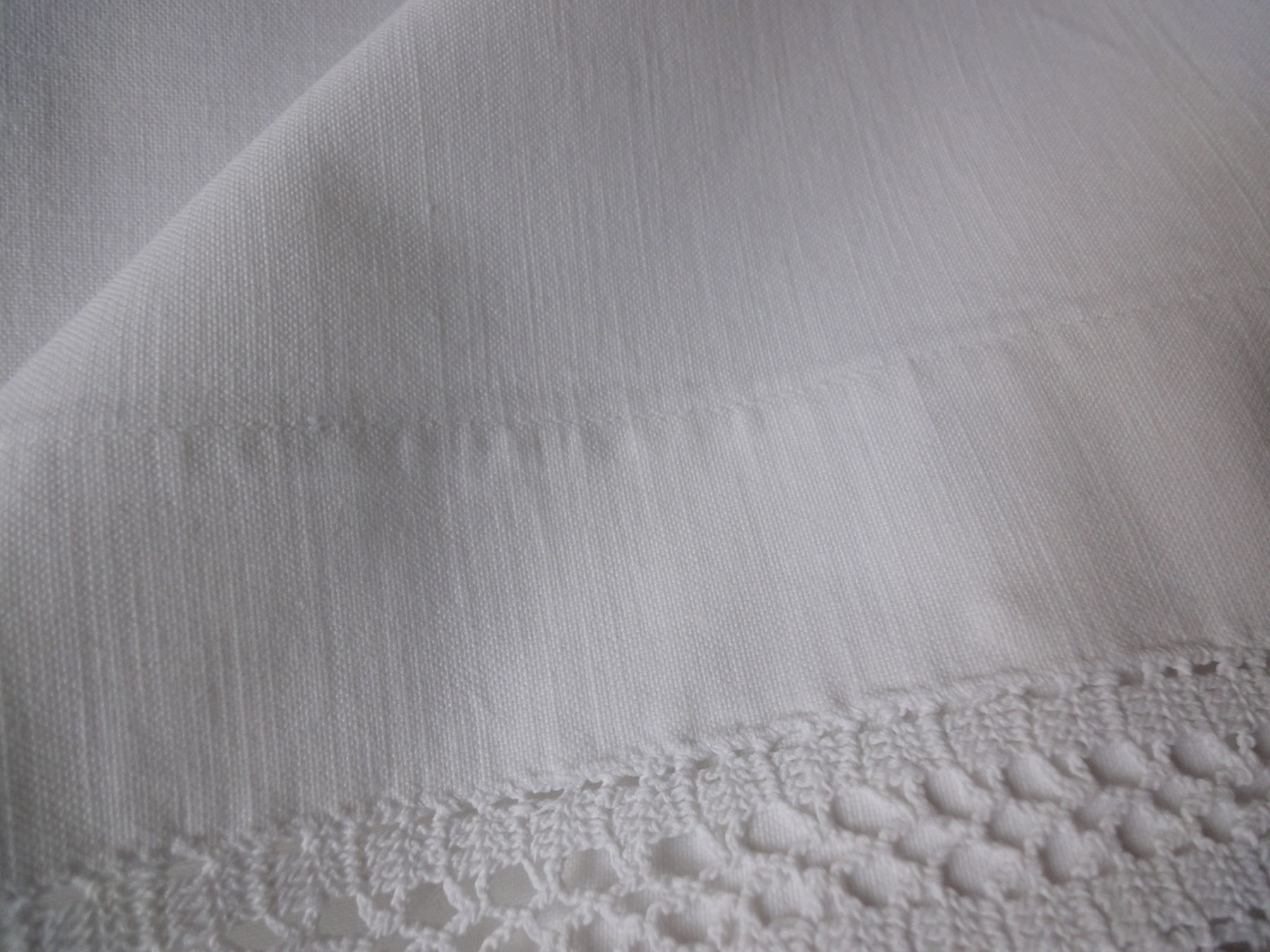 Bettwäsche: Oberleintuch mit Spitzen - Vintage – Gebraucht aus Chur von omonia 4