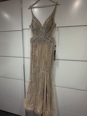 Jovani Abendkleid in der Grösse 10