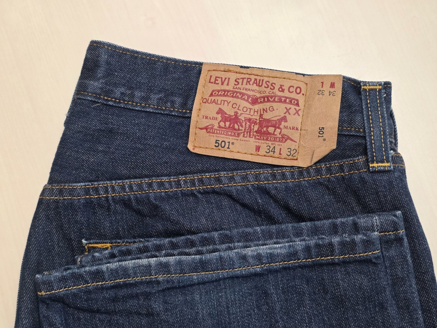 Levi's Jeans: Levi's 501 Jeans – D'occasion à Rotkreuz par sheyenne72 1
