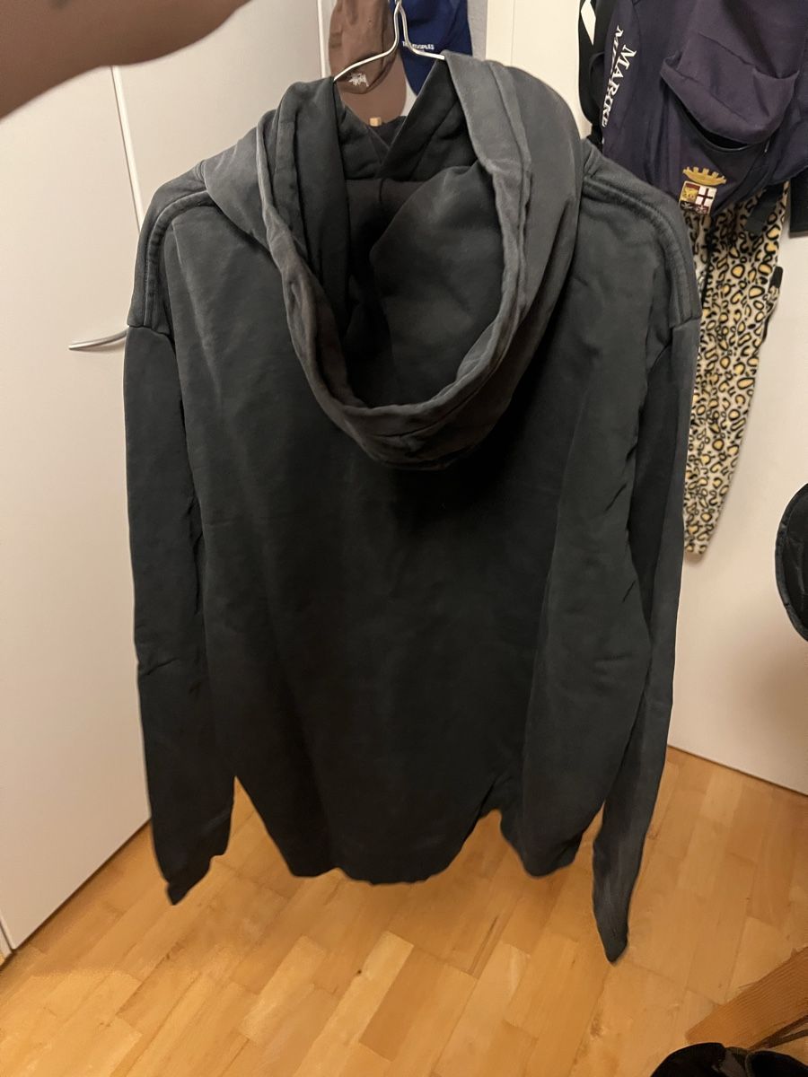 Allsaints Maglioni & Felpe: Hoodie All Saints black – Nuovo (secondo la descrizione) da Villars-Ste-Croix venduto da Maaaat 1