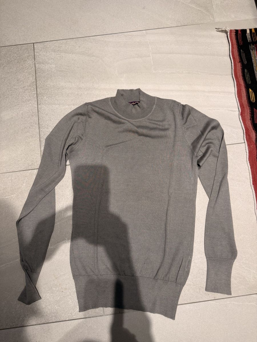 Ensoie Maglioni & Felpe: Ensoie Pullover – Usato da Zürich venduto da cha_y9x8