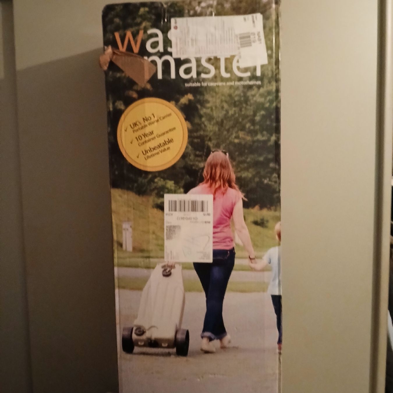 Abbeveratoi e trogoli: Waschmaster Abwassertank 38L - Camping, Outdoor, Neu! – Nuovo e nell'imballaggio originale da Bern venduto da jon_552k 1