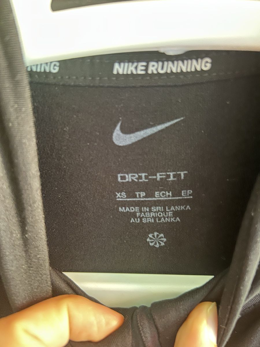 Nike Maglioni & Felpe: Nike Running Dri-Fit Pullover – Usato da Zürich venduto da chi_7k5b 2
