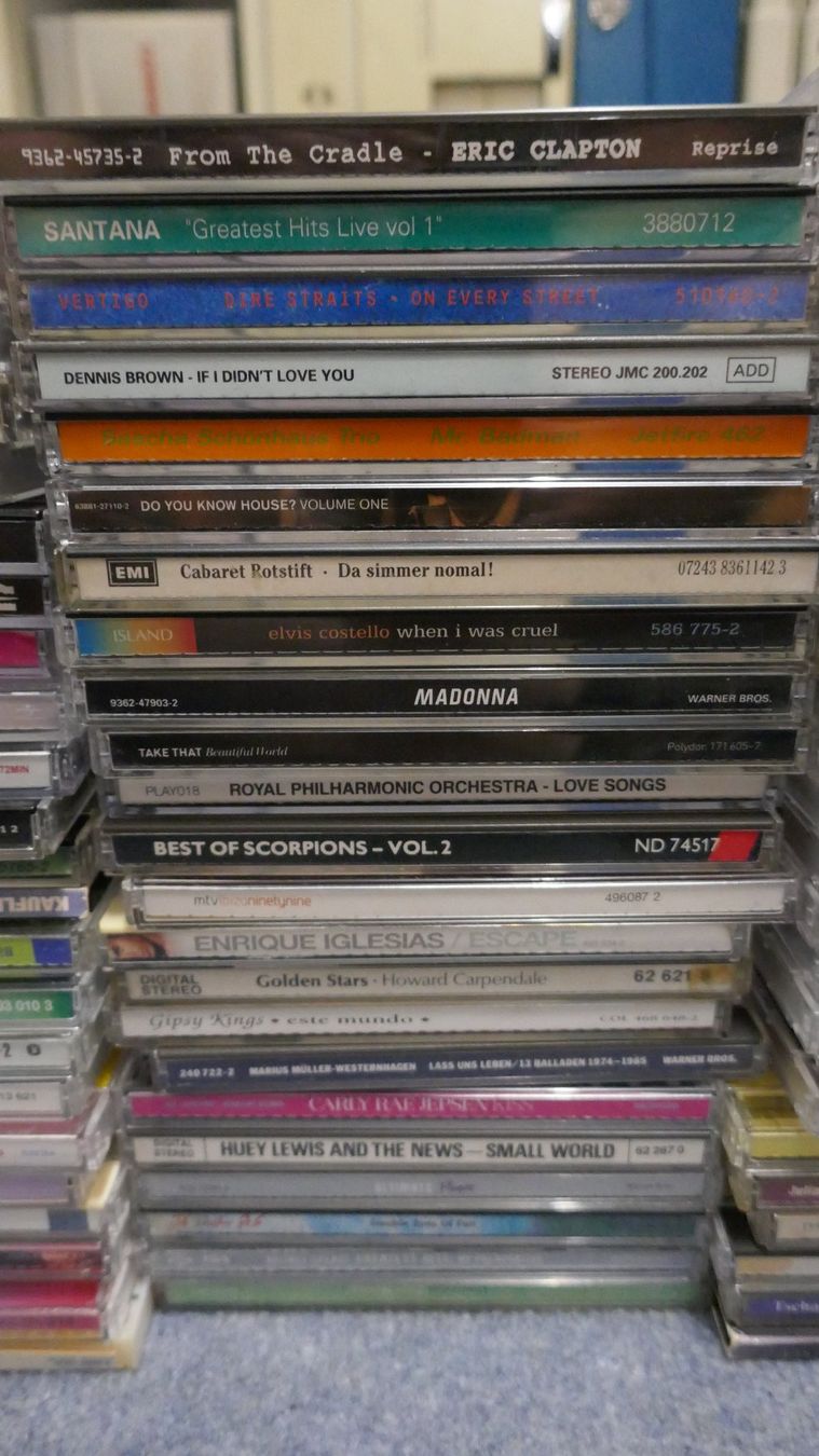 CDs: Grosse CD-Sammlung – Gebraucht aus Wenslingen von FairlightCMI 2