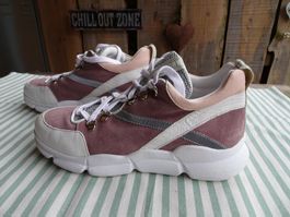 Neuwertige ANDIAFORA Italy Sneaker Gr. 41 - 42520