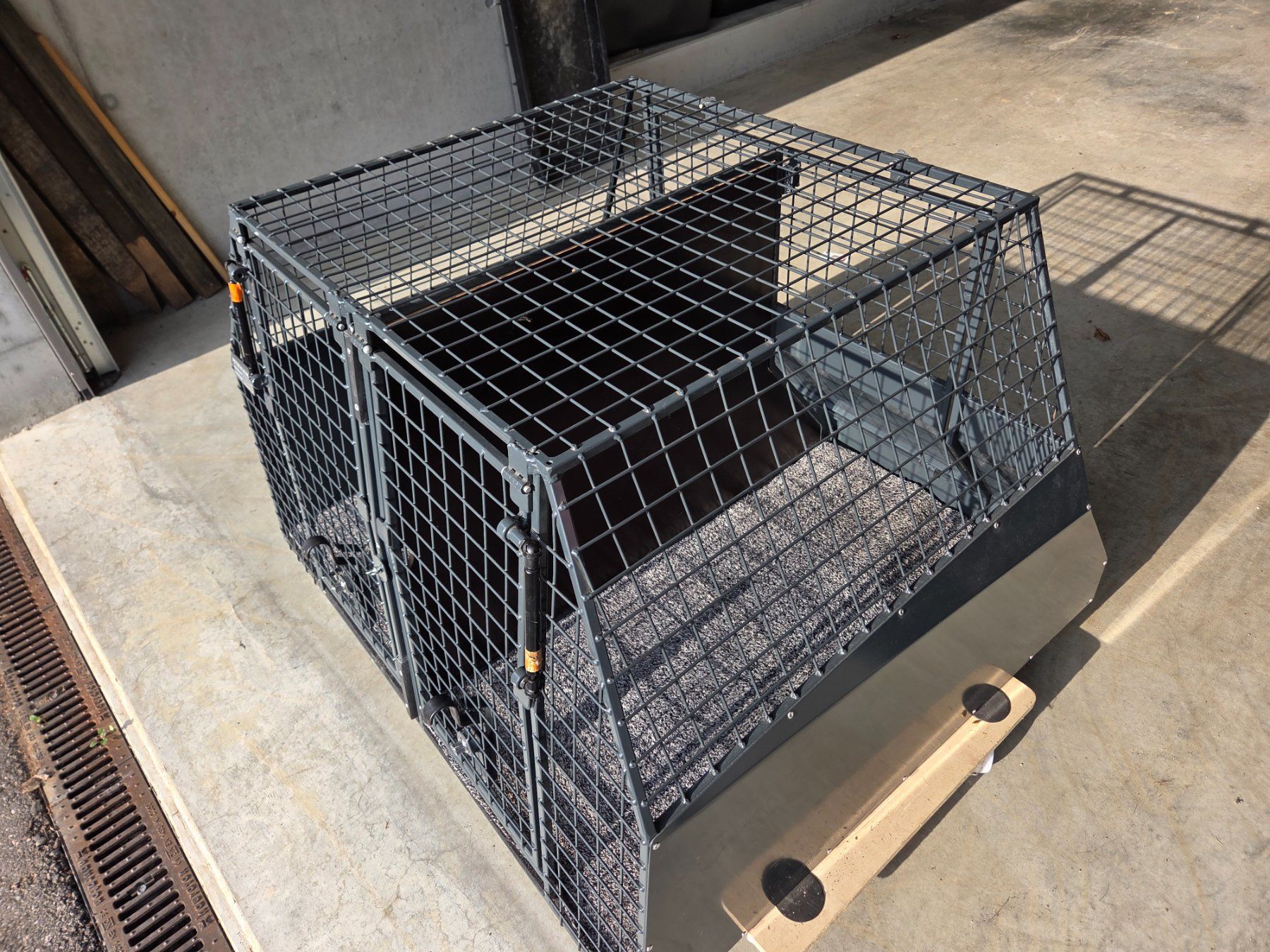 Gabbie, trasporto & Sicurezza: Doppelhundebox Kleiner – Usato da Bettlach venduto da Franz58 1