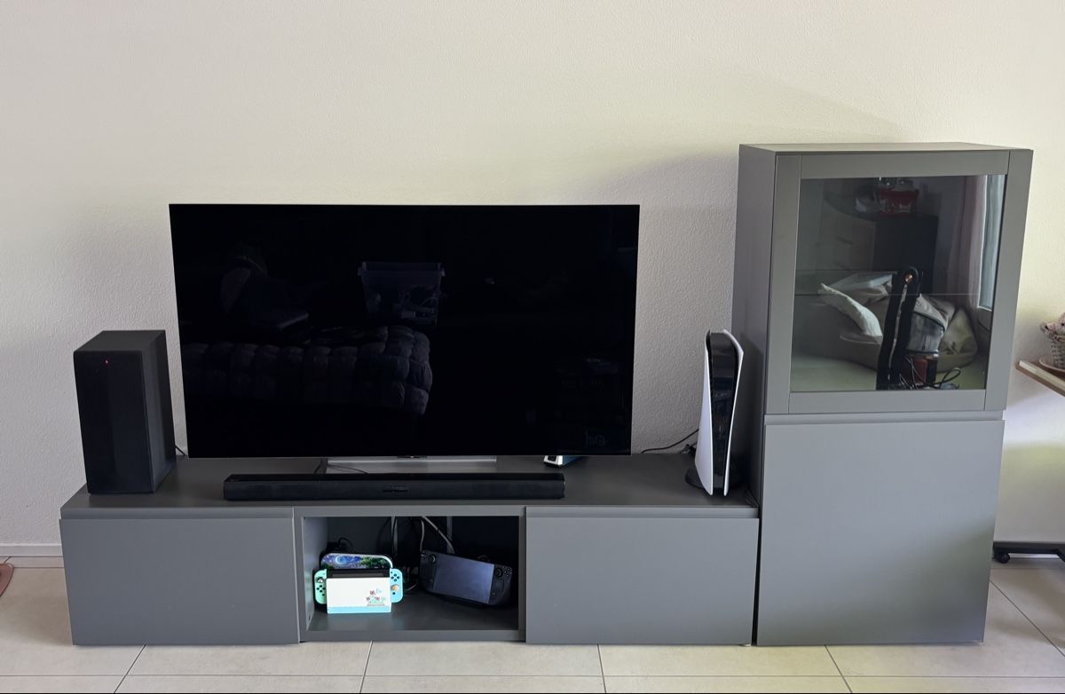 Ikea Mobili TV: Tv stand IKEA BESTA – Usato da Egg b. Zürich venduto da jen_hm7m