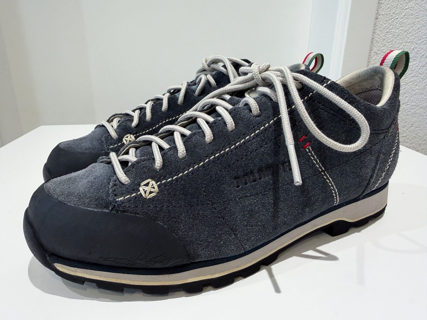 Dolomite Scarpe da donna: Dolomite Karakorum Low Leder Wanderschuhe Grösse 38.5 – Usato da Dietikon venduto da Angy94