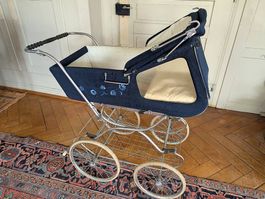 Vintage Retro Kinderwagen, voll funktionstüchtig
