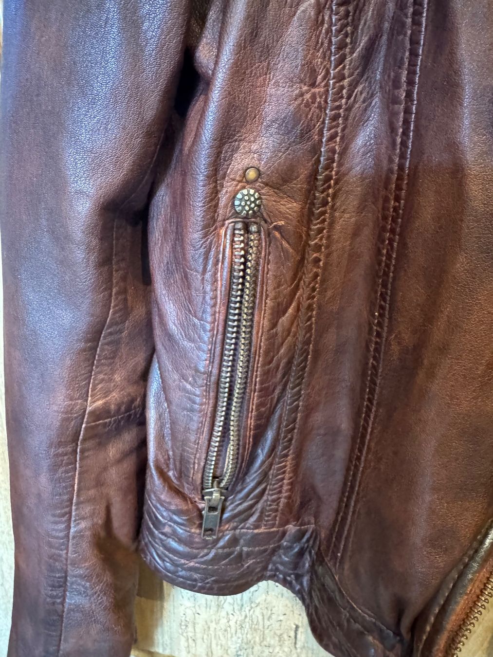 Nile Jacken: Nile XS Lederjacke – Gebraucht aus Trüllikon von sukre01 4