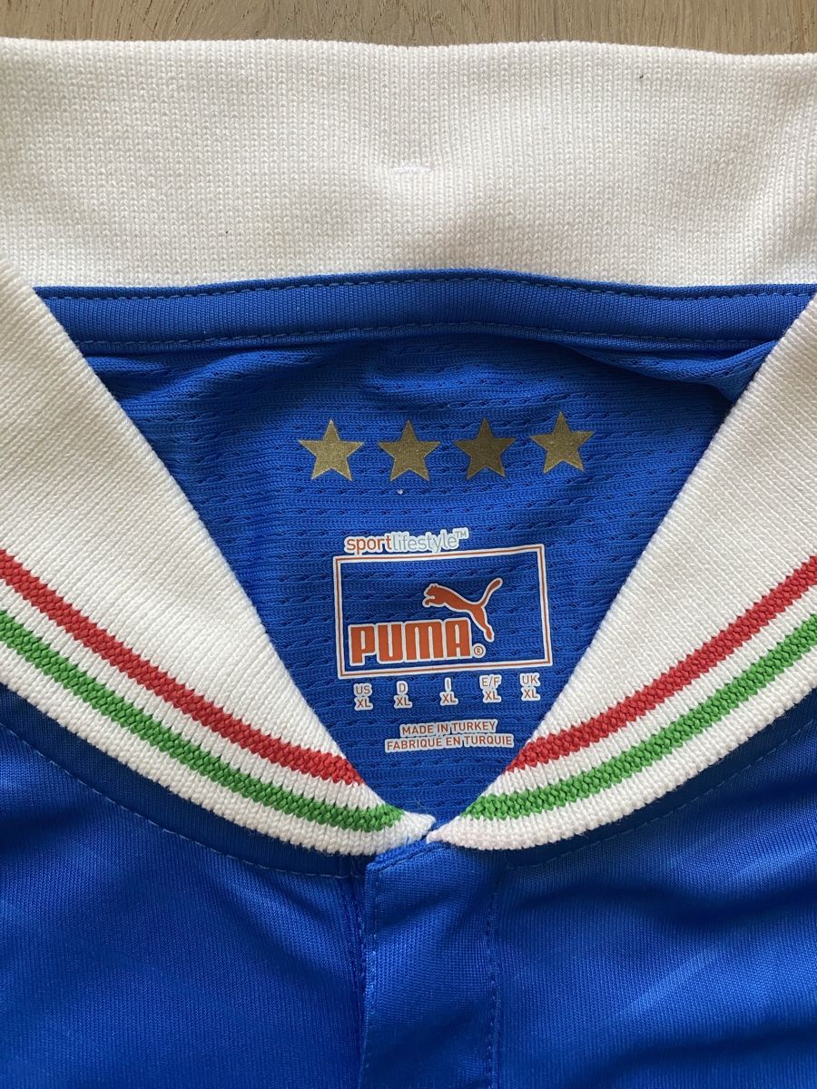 Puma Canottiere & Pantaloni: Italien Heim Trikot – Nuovo e nell'imballaggio originale da Volketswil venduto da 9394 4