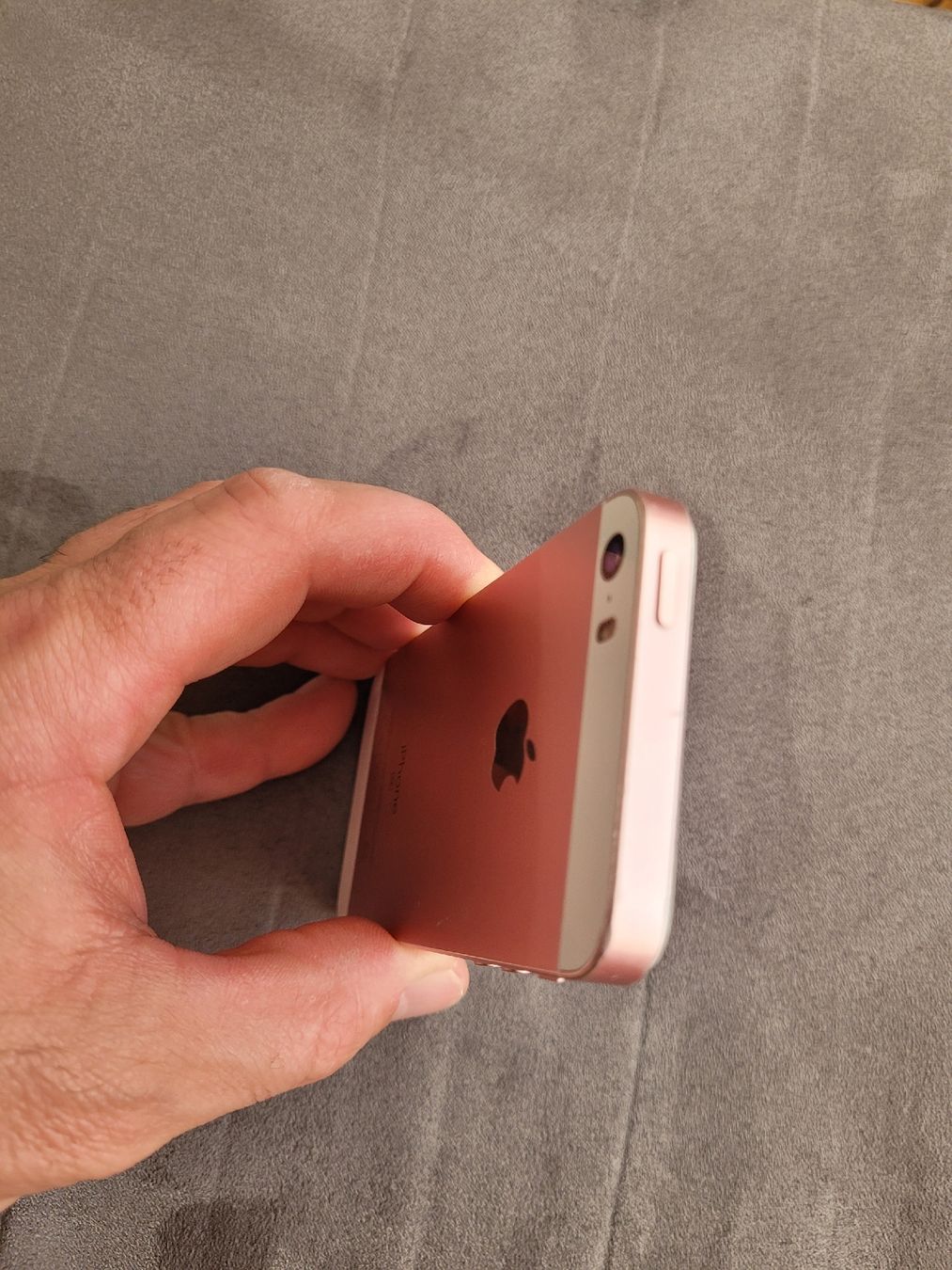 Apple Telefoni cellulari / Smartphones: iphone SE Rosagold 16GB – Usato da Birsfelden venduto da joz_t7bw 5