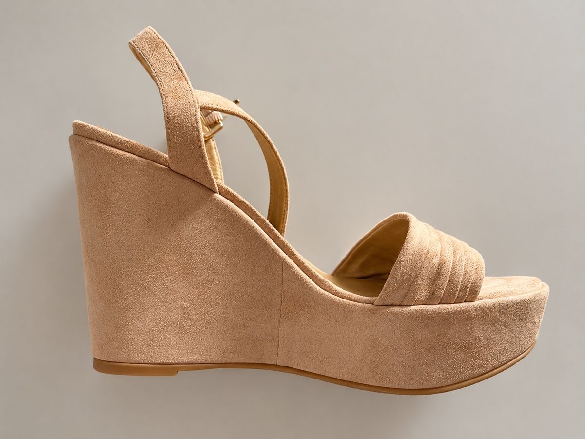 Stuart Weitzman Chaussures femmes: Stuart Weitzman beige Gr 37.5 – Neuf (Voir description) à Zumikon par DesignDeluxe 5
