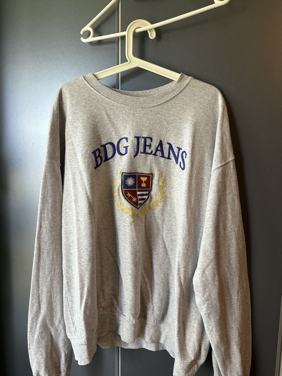 Pullover & Sweatshirts: Pull oversize bdg jeans taille L – Gebraucht aus st-prex von davdav1597