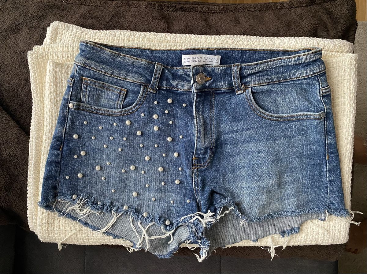 Zara Pantaloni: Hotpants Jeans mit Perlen Gr. 38 ZARA – Usato da Unterengstringen venduto da cck_