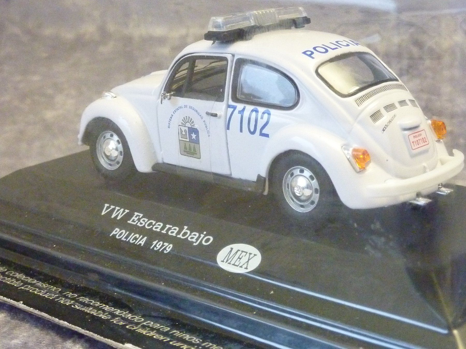 Volkswagen Modellini d'auto: VW Käfer Policia Mexico 1979  1:43 – Nuovo e nell'imballaggio originale da Dürrenäsch venduto da modellautos4you 2