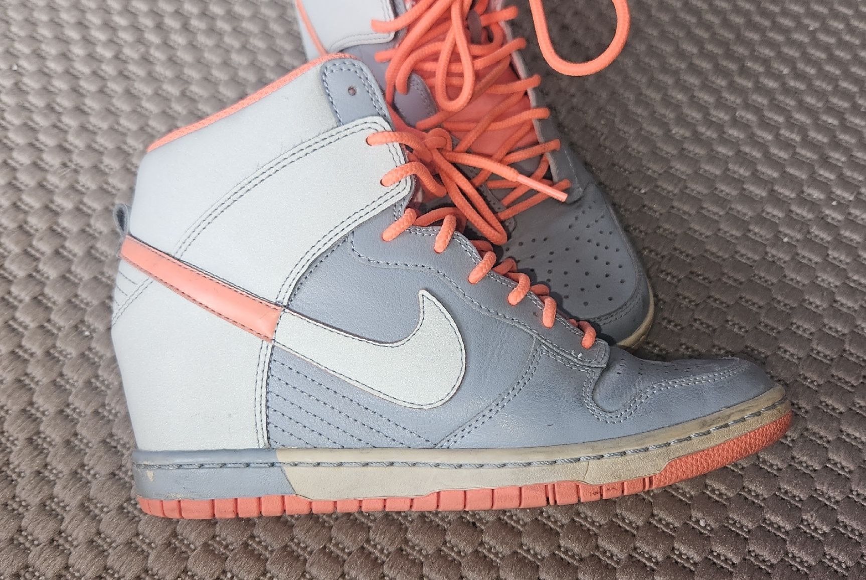 Nike Scarpe da donna: Nike Dunk High mit Keilabsatz,  Grösse 38 – Usato da Tobel venduto da Nicci_dee 3
