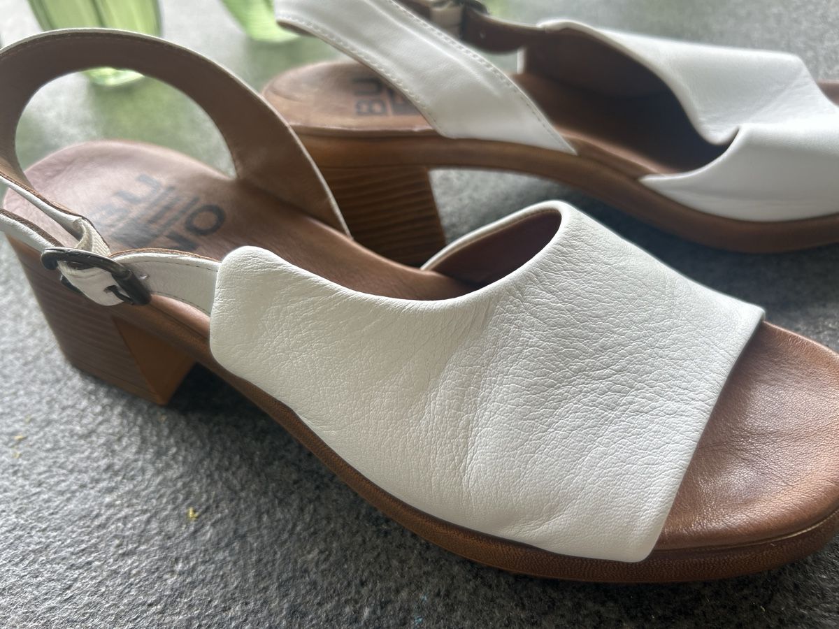 Scarpe da donna: Bueno Sandalen – Nuovo (secondo la descrizione) da Wichtrach venduto da henzmann1 2