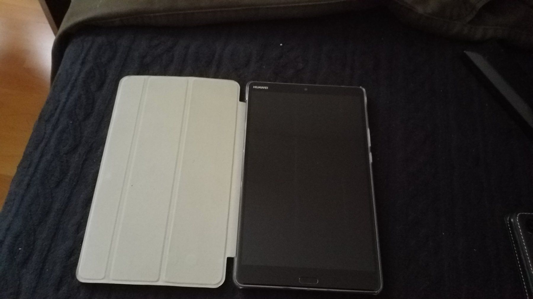 Huawei Tablet PC: Huawei M5 8,4" LTE – Usato da Meggen venduto da Malecifent 4