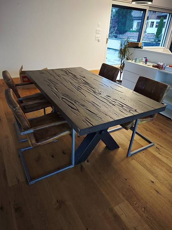 Set di tavolo e panche: Massivholz Designer Esstisch – Usato da Egolzwil venduto da zerocoolD 1