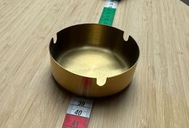 Aschenbecher gold, wiederverwendbarer Metallaschenbecher