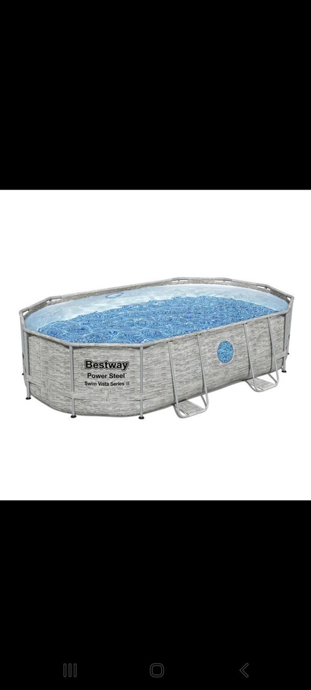 Bestway Piscines: Bestway Pool – D'occasion à Roggwil BE par Patric