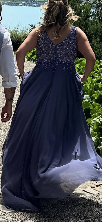 Kleider: Christian Köhlert Kleid Gr. 42 – Gebraucht aus Frutigen von sal_9lqd 2