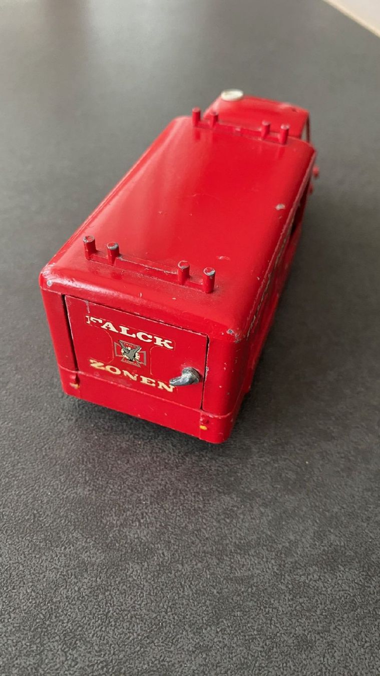 Tekno Modellbausätze & Standmodelle: Tekno camion pompier Falck Zonen – Gebraucht aus Meyrin von Abac007 9