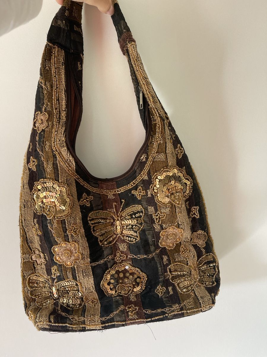 Taschen für Damen: Bestickte Schultertasche – Gebraucht aus Meilen von aca_sq6j