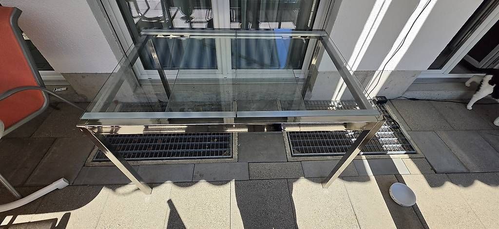 Tables: Glas Esstisch – D'occasion à Romanshorn par Unternehmer360 1