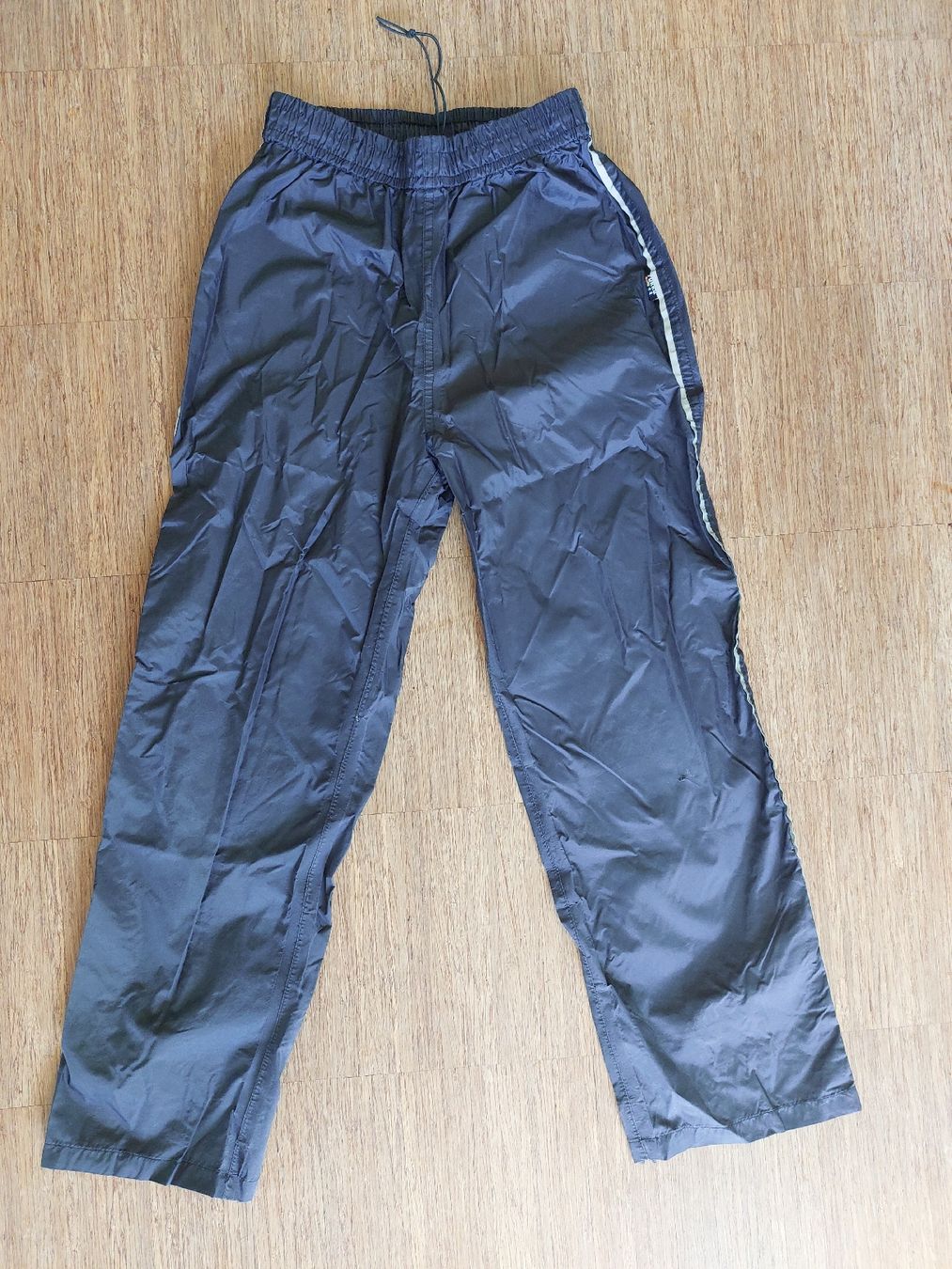 Rukka Pantalons: Rukka Regenhose Gr. 128 – D'occasion à Effretikon par swobdo