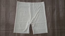 🆕 Seamless Shapewear Shorts - XL - Creme