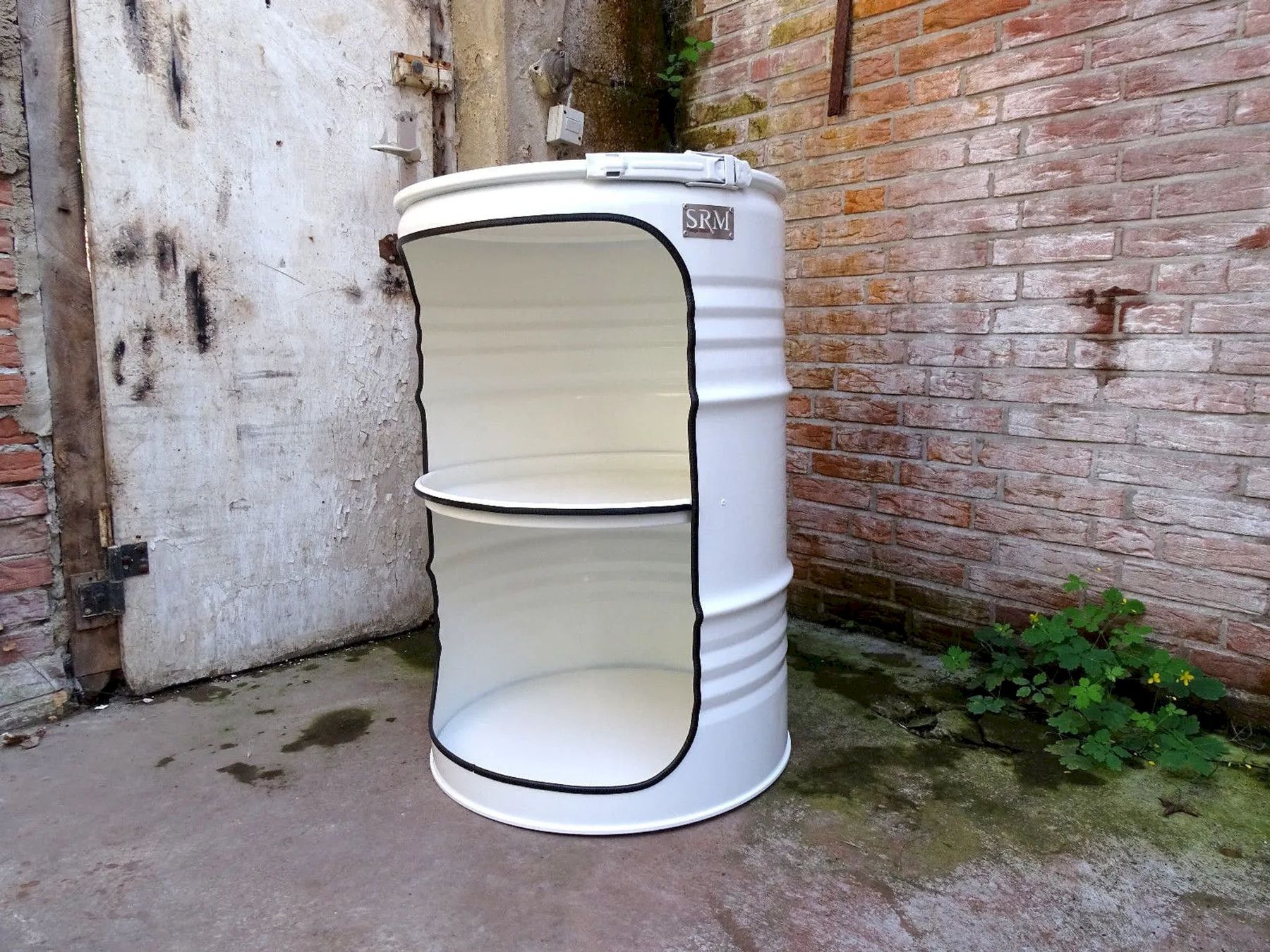 Classici del design: Ölfassregal Design 210L mit Licht weiss – Nuovo e nell'imballaggio originale da Bottighofen venduto da zaap