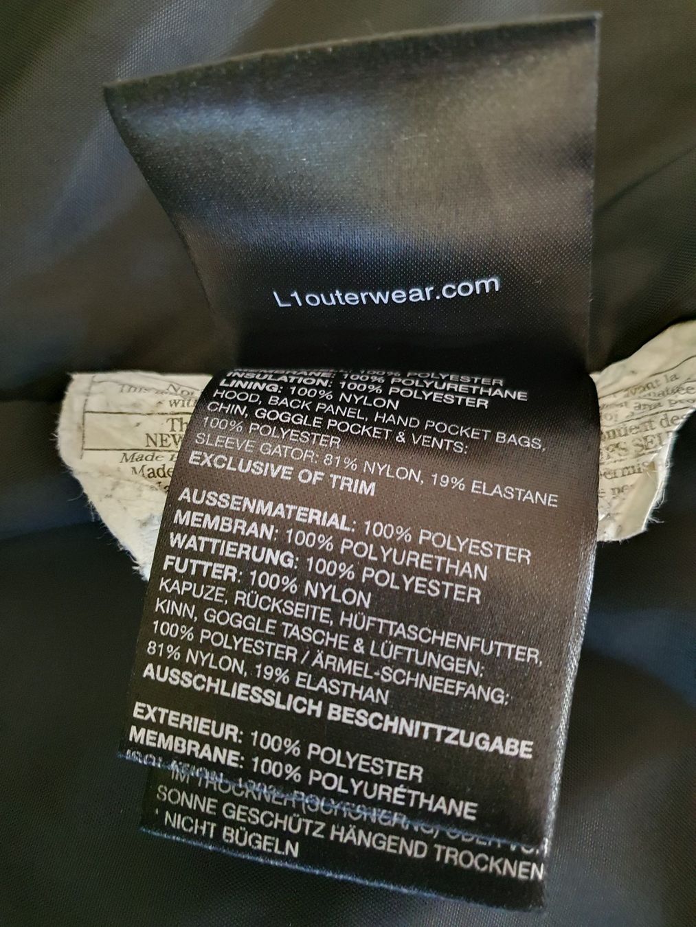 Giacche: L1 Outerware Snowboardjacke/Winterjacke, Damen, Grösse S – Usato da Worb venduto da FroLok 9
