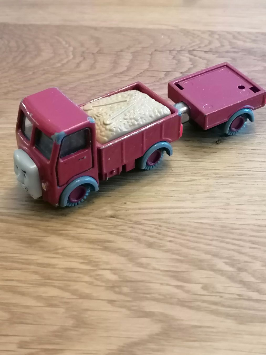 Spielzeuge: Thomas und seine Freunde LORRY - Nr.34 – Gebraucht aus Basel von vintagecollector