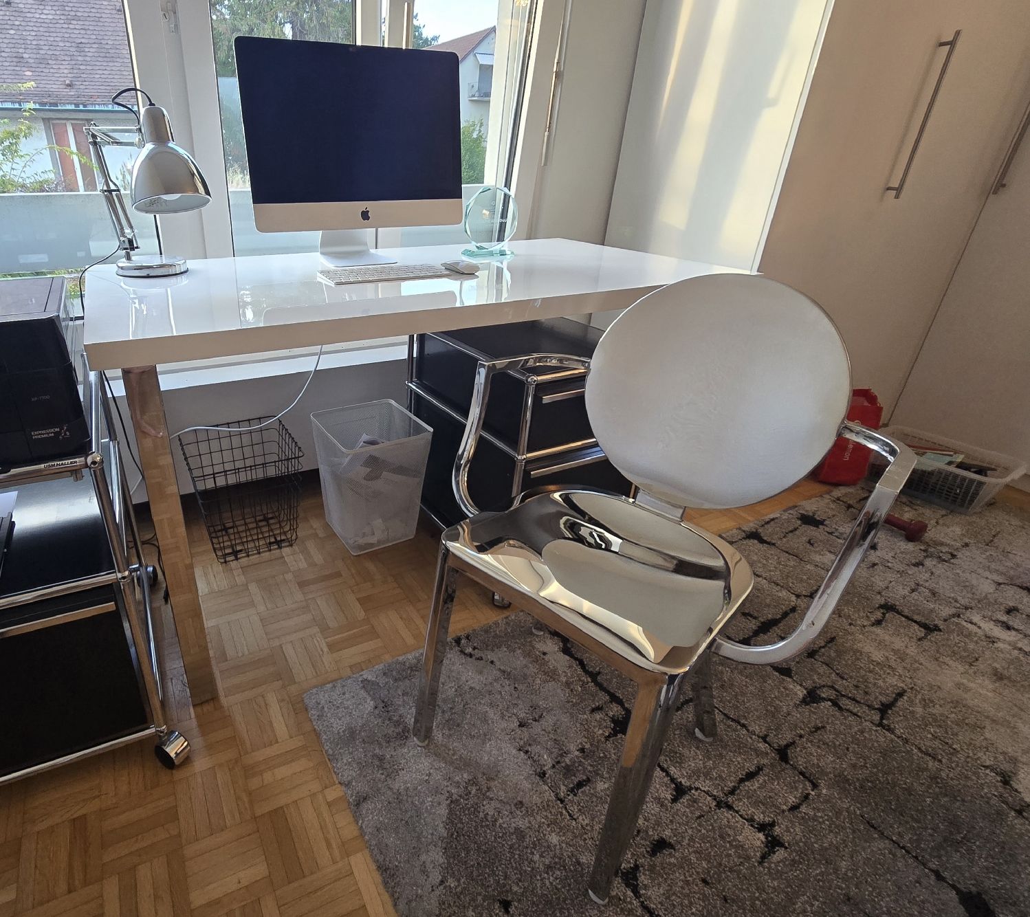 Set di tavolo e panche: Bürotisch und Stuhl – Usato da Zollikon venduto da C.fromParis
