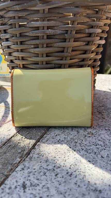 Autres pour enfant & bébé: Portafogli bambini NUOVO! – D'occasion à Rivera par bet_gyc8 1